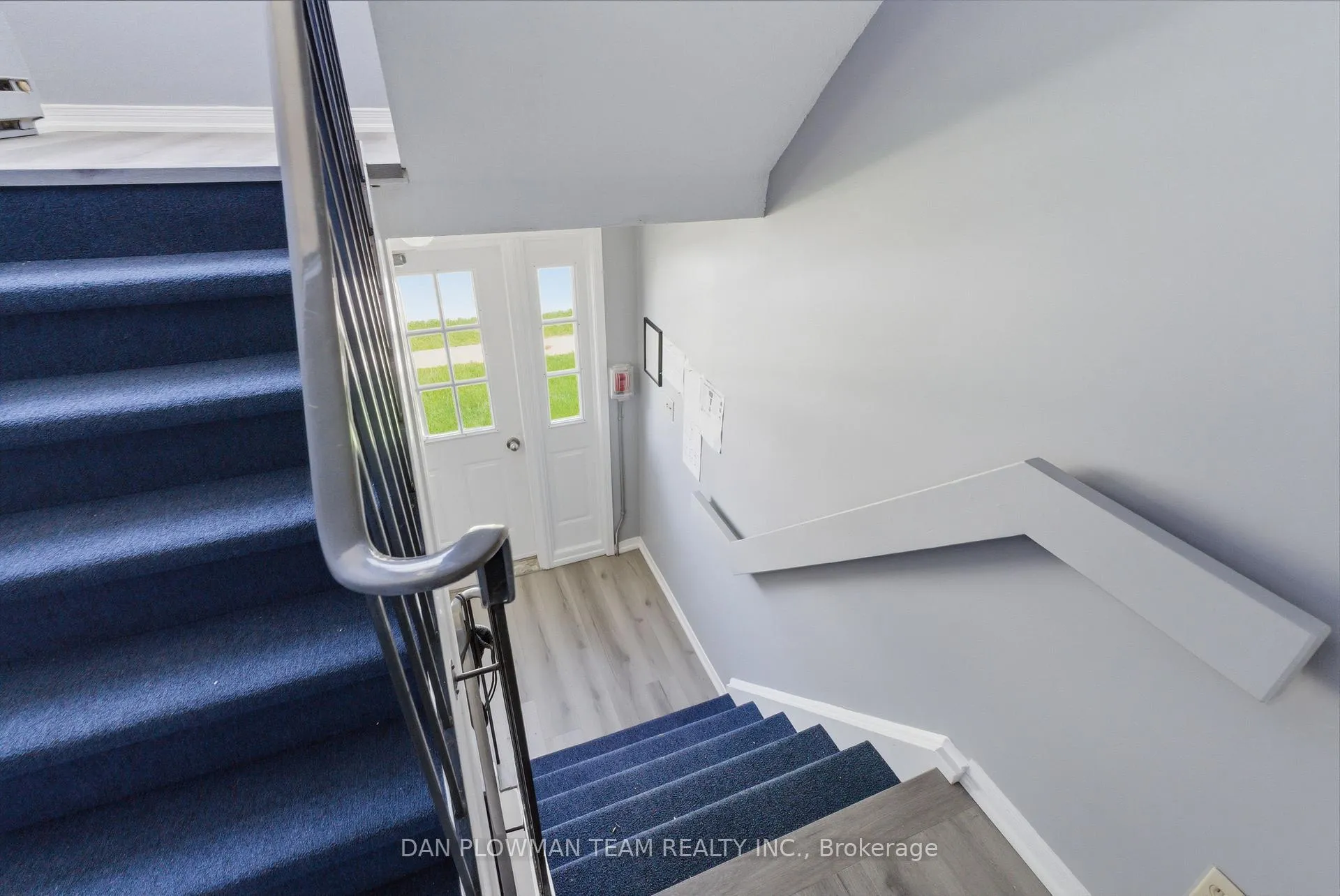 Photo 35 of 176 Nassau Street, Oshawa, Vanier — HOMEH