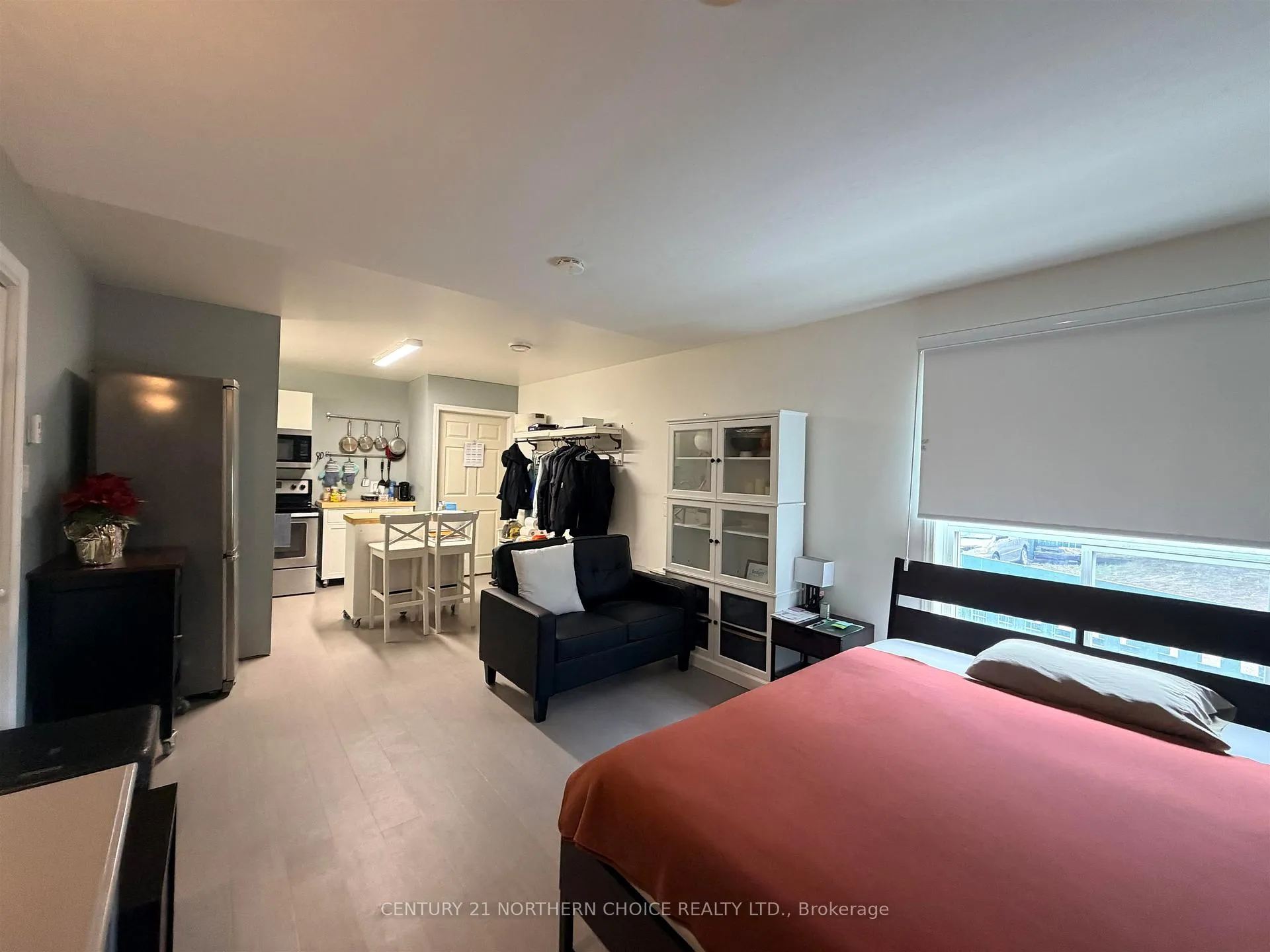 Photo 5 of 637 Fifth Avenue South, Kenora, Lakeside — HOMEH
