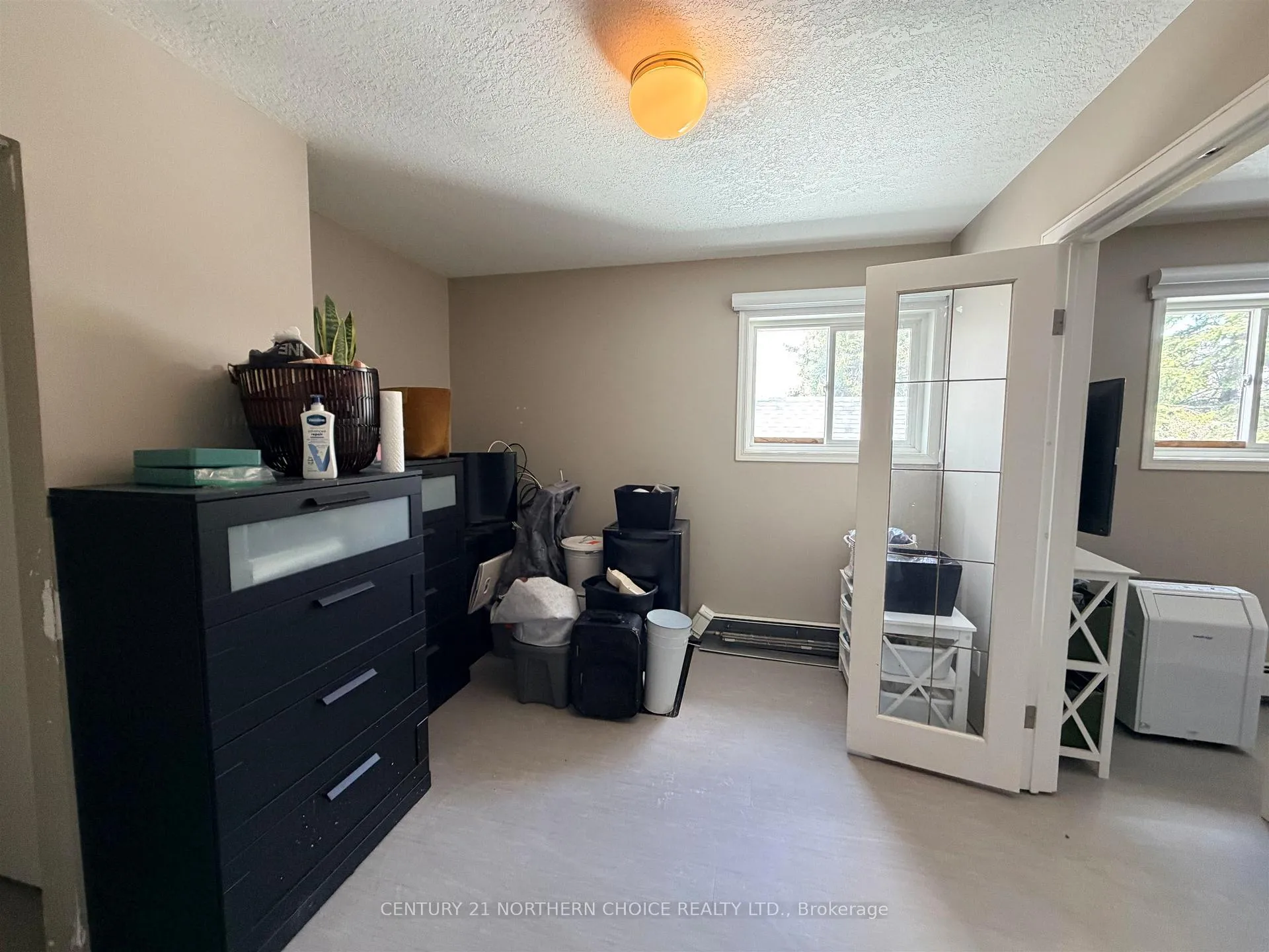 Photo 13 of 637 Fifth Avenue South, Kenora, Lakeside — HOMEH
