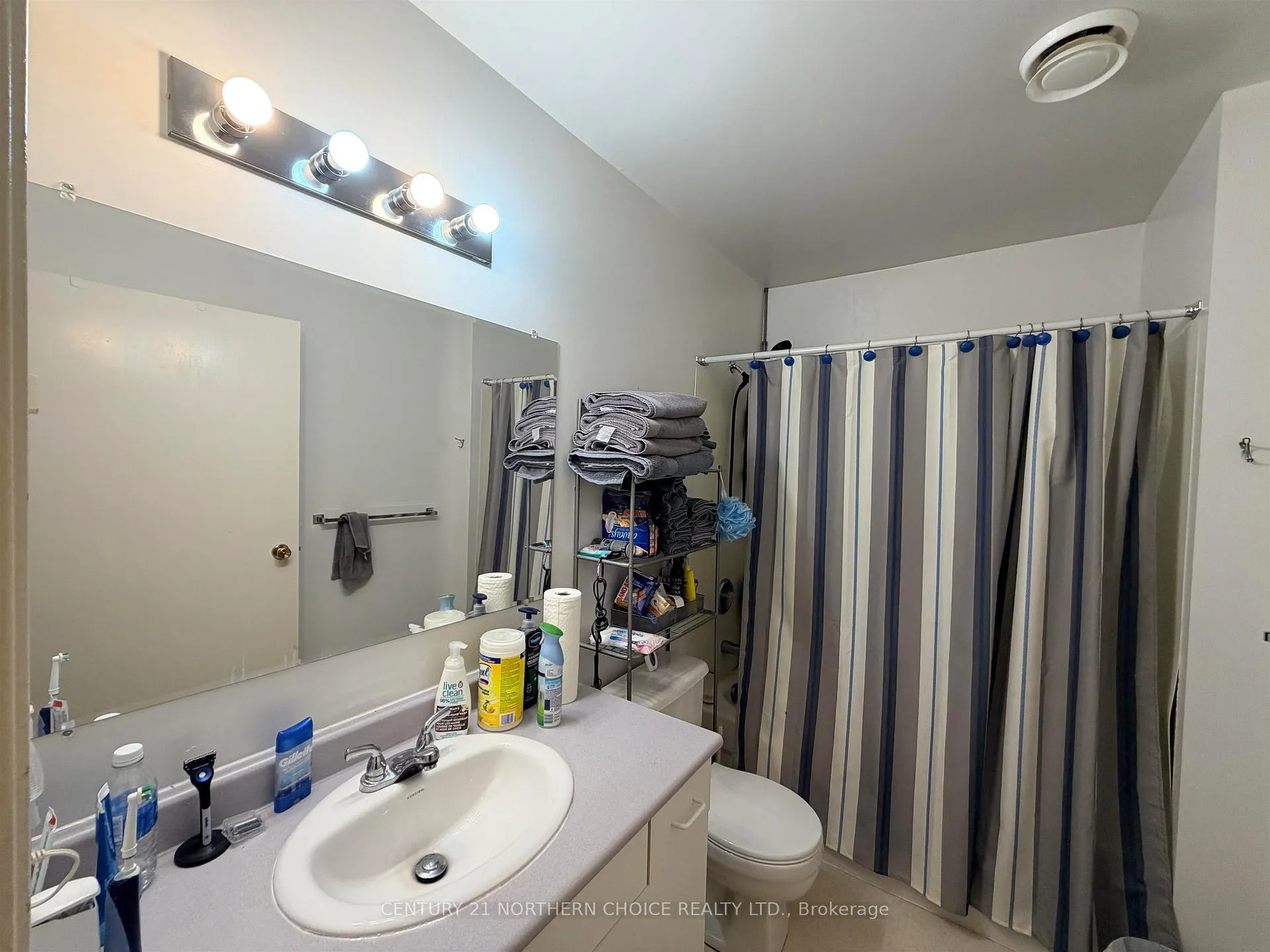 Photo 28 of 637 Fifth Avenue South, Kenora, Lakeside — HOMEH