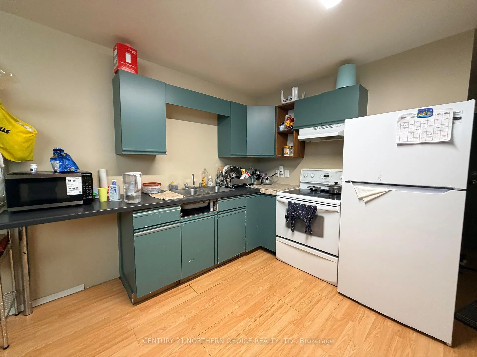 Photo 44 of 637 Fifth Avenue South, Kenora, Lakeside — HOMEH