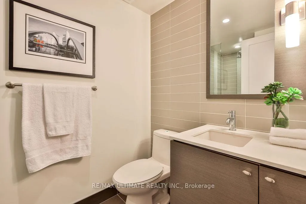 Photo 7 of Unit 711, 55 Front Street E, Toronto, Waterfront Communities — HOMEH