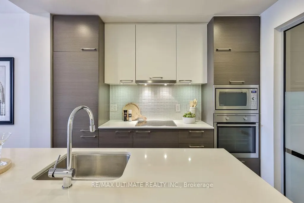 Photo 9 of Unit 711, 55 Front Street E, Toronto, Waterfront Communities — HOMEH