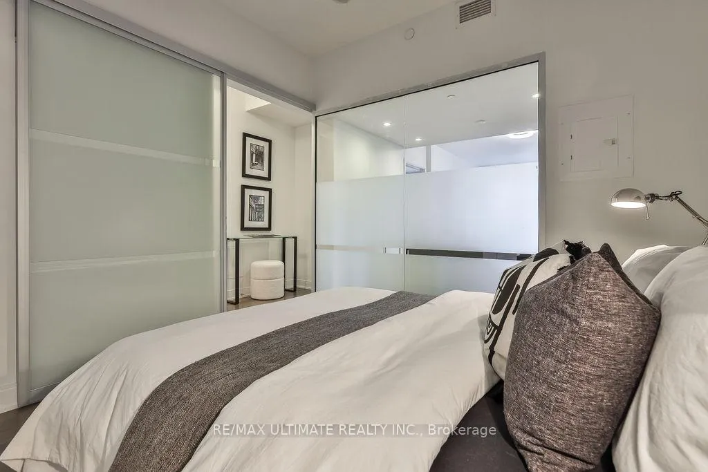 Photo 13 of Unit 711, 55 Front Street E, Toronto, Waterfront Communities — HOMEH
