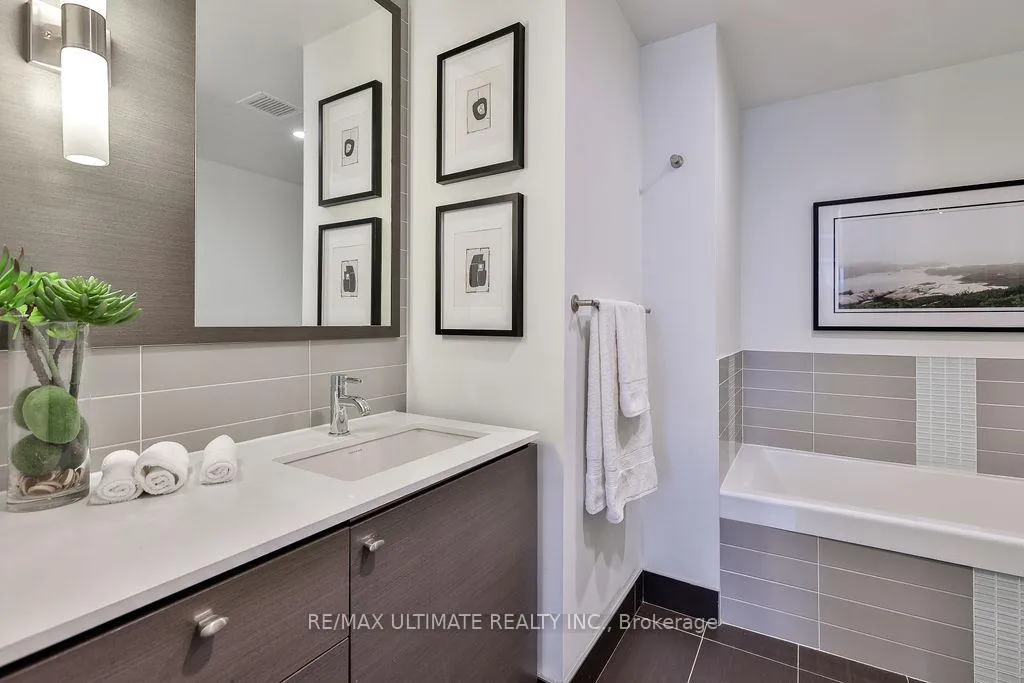 Photo 39 of Unit 711, 55 Front Street E, Toronto, Waterfront Communities — HOMEH