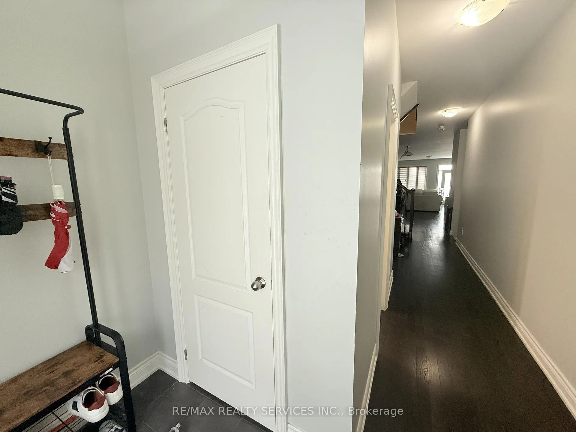 Photo 3 of 29 Lady Evelyn Crescent, Brampton, Bram West — HOMEH