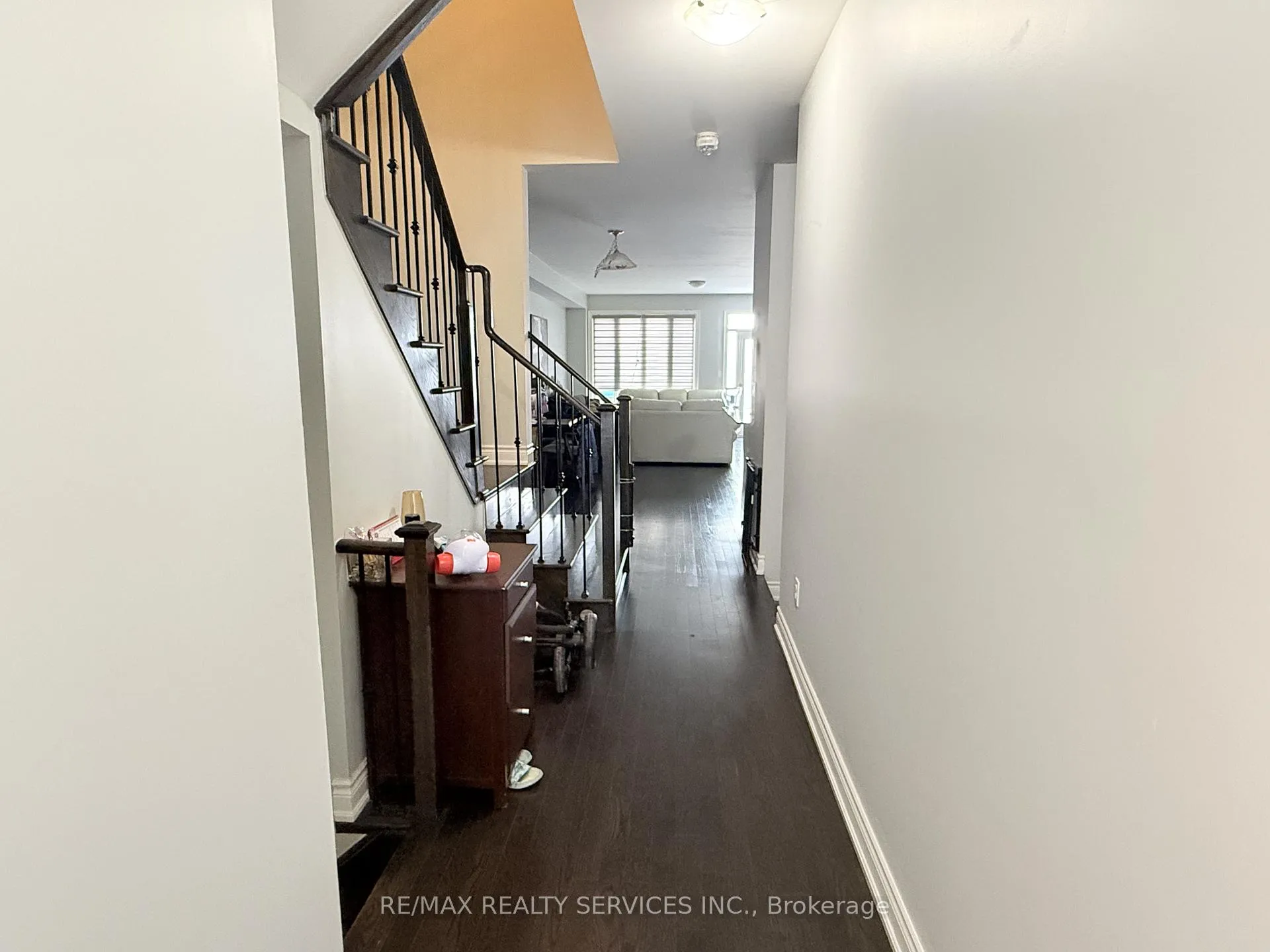 Photo 4 of 29 Lady Evelyn Crescent, Brampton, Bram West — HOMEH
