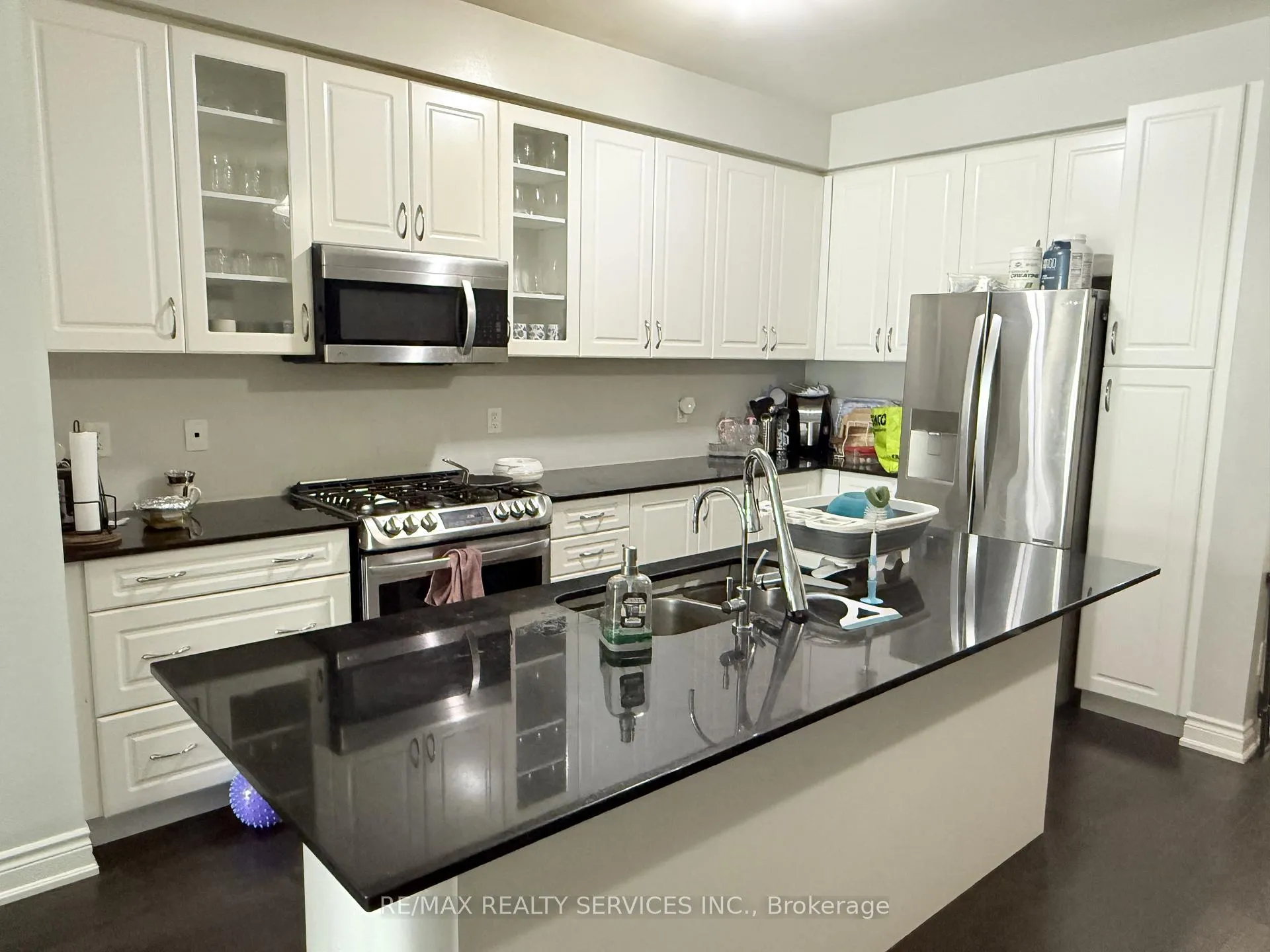 Photo 7 of 29 Lady Evelyn Crescent, Brampton, Bram West — HOMEH