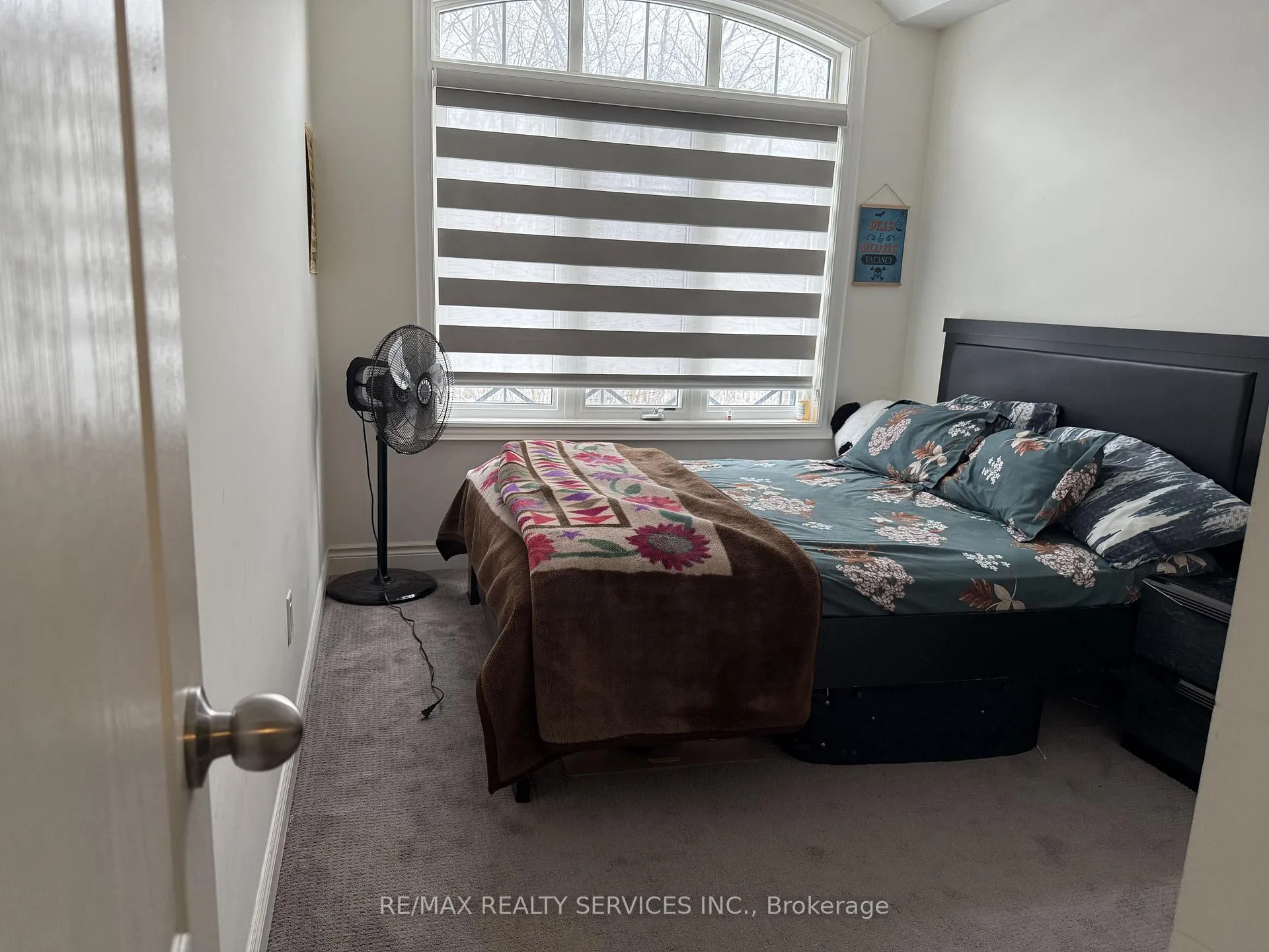 Photo 10 of 29 Lady Evelyn Crescent, Brampton, Bram West — HOMEH