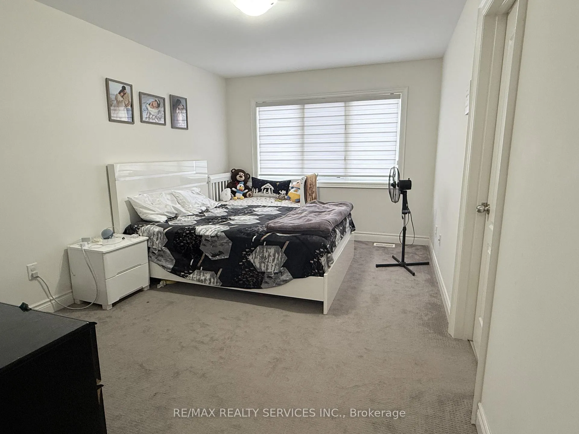 Photo 16 of 29 Lady Evelyn Crescent, Brampton, Bram West — HOMEH