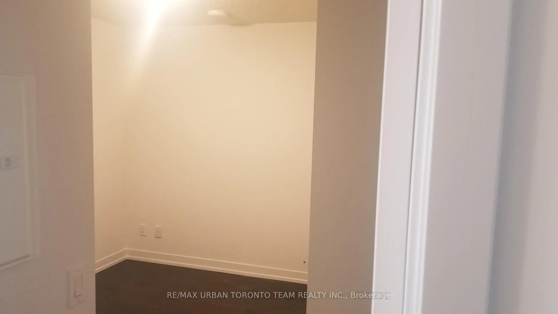 Photo 11 of Unit 2206, 125 Redpath Avenue, Toronto, Mount Pleasant West — HOMEH