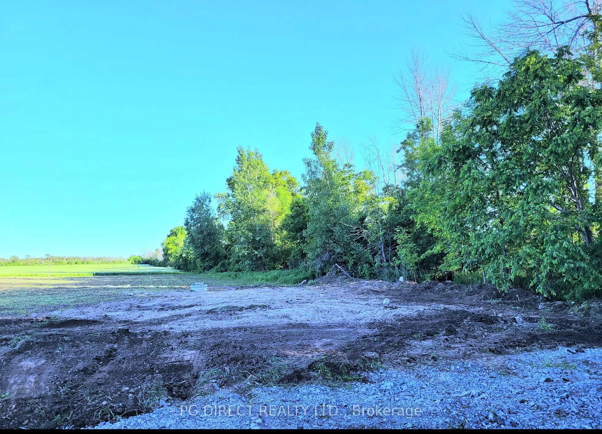 Photo 3 of 329 County Rd 3, Prince Edward County, Ameliasburg Ward — HOMEH