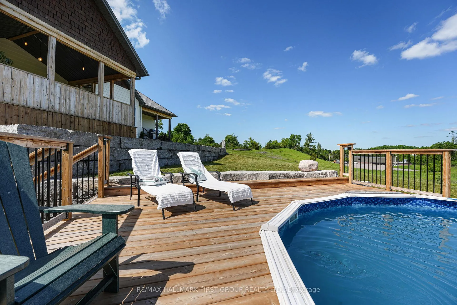Photo 35 of 833 Iron Woods Drive, Douro-Dummer — HOMEH