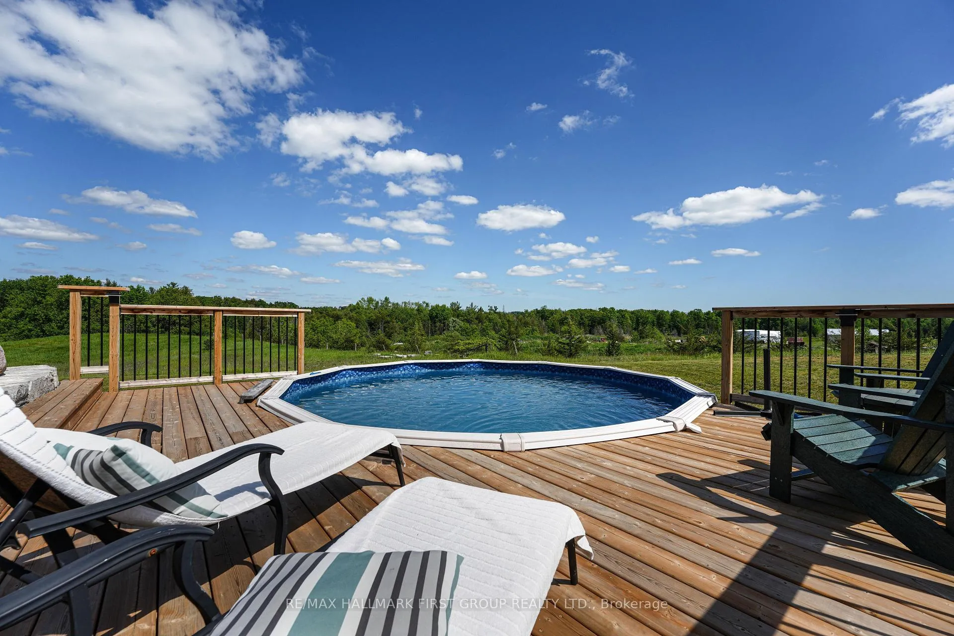 Photo 36 of 833 Iron Woods Drive, Douro-Dummer — HOMEH