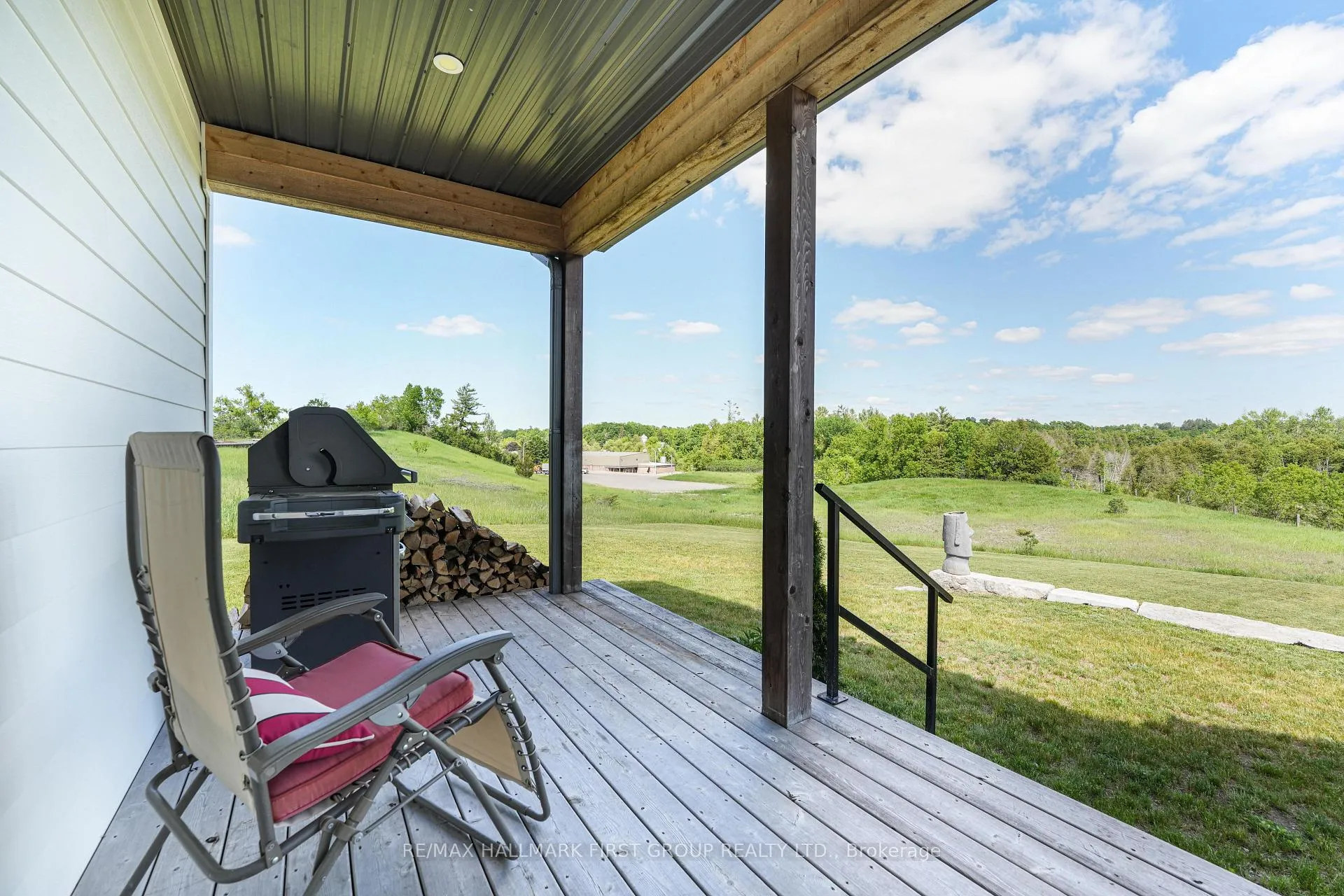 Photo 38 of 833 Iron Woods Drive, Douro-Dummer — HOMEH