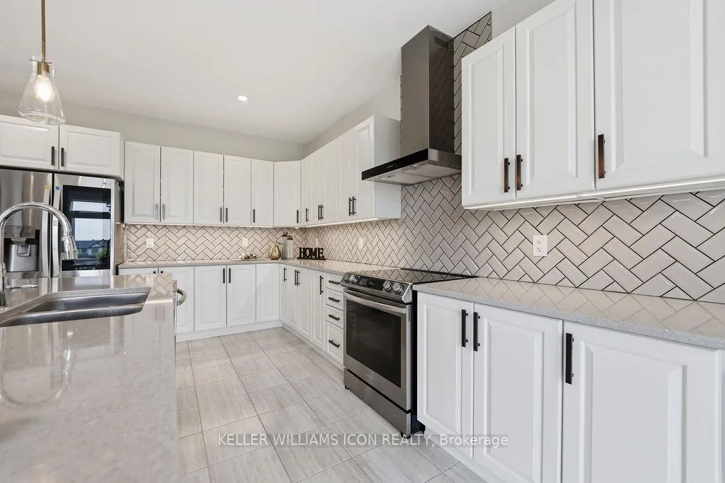 Photo 20 of 67 Aura Avenue, Ottawa, Barrhaven - Heritage Park — HOMEH