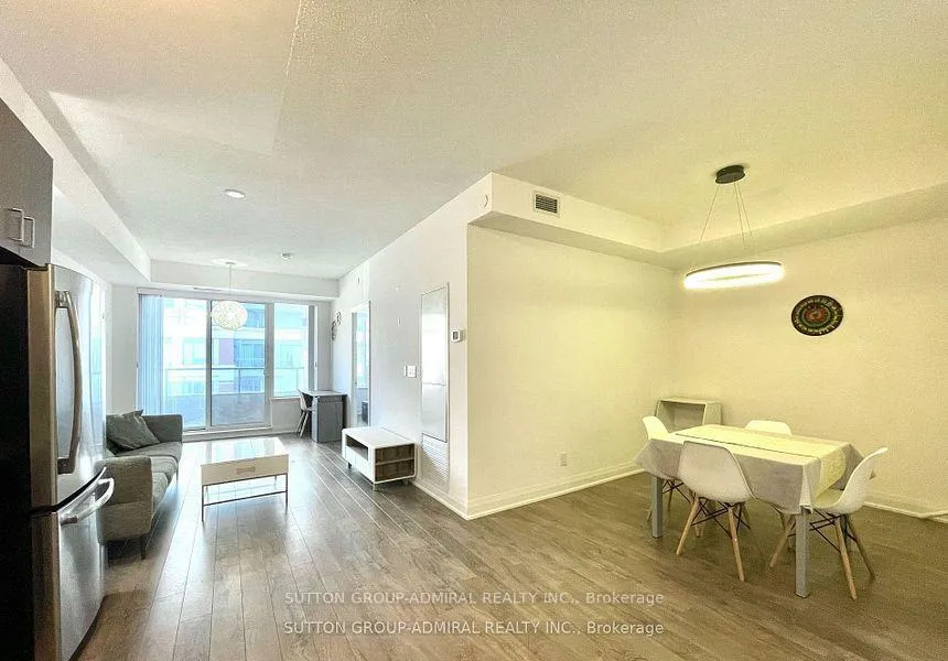 Photo 4 of Unit 310, 18 Uptown Drive, Markham, Unionville — HOMEH
