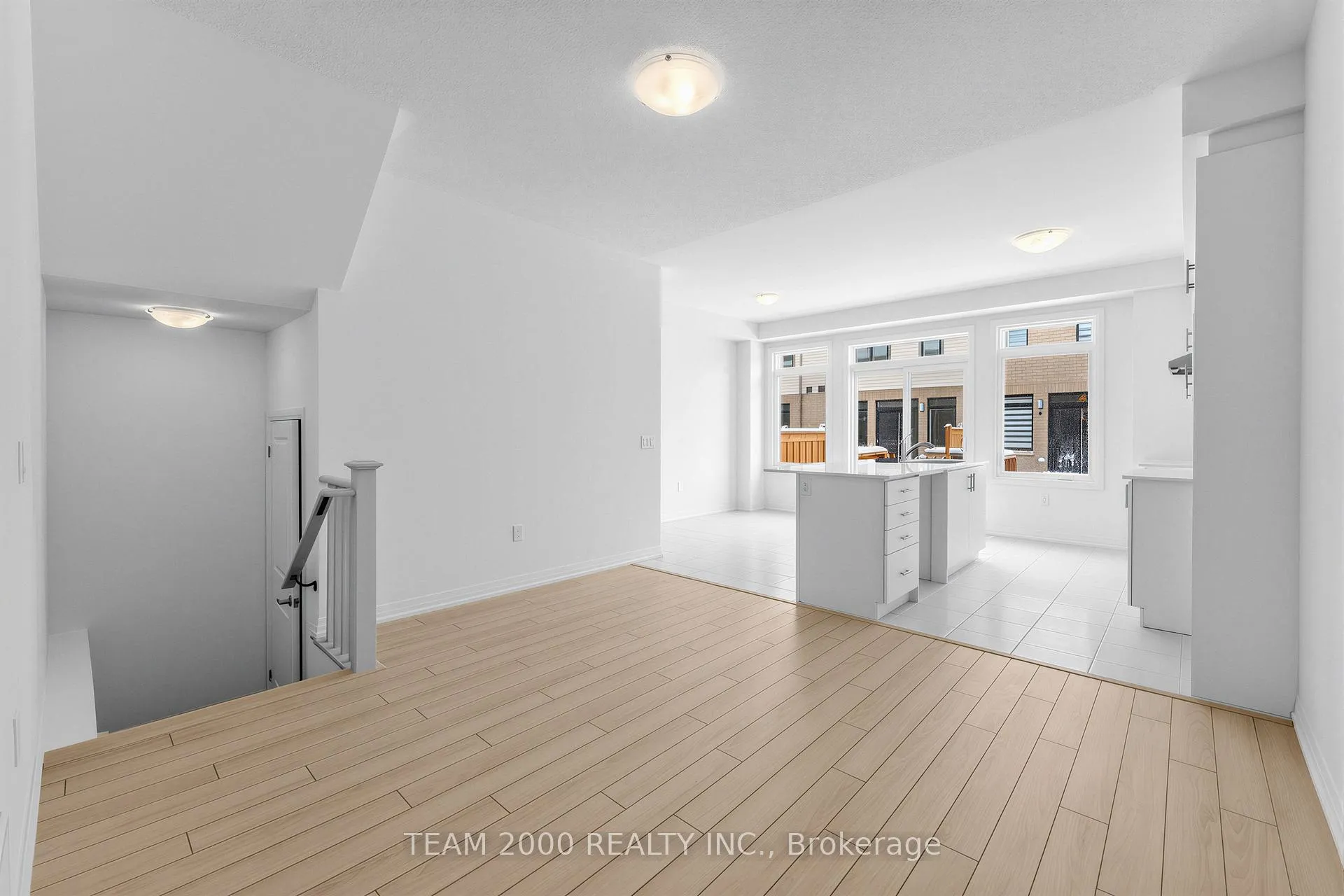 Photo 5 of Unit 30, 474 Provident Way, Hamilton, Mount Hope — HOMEH