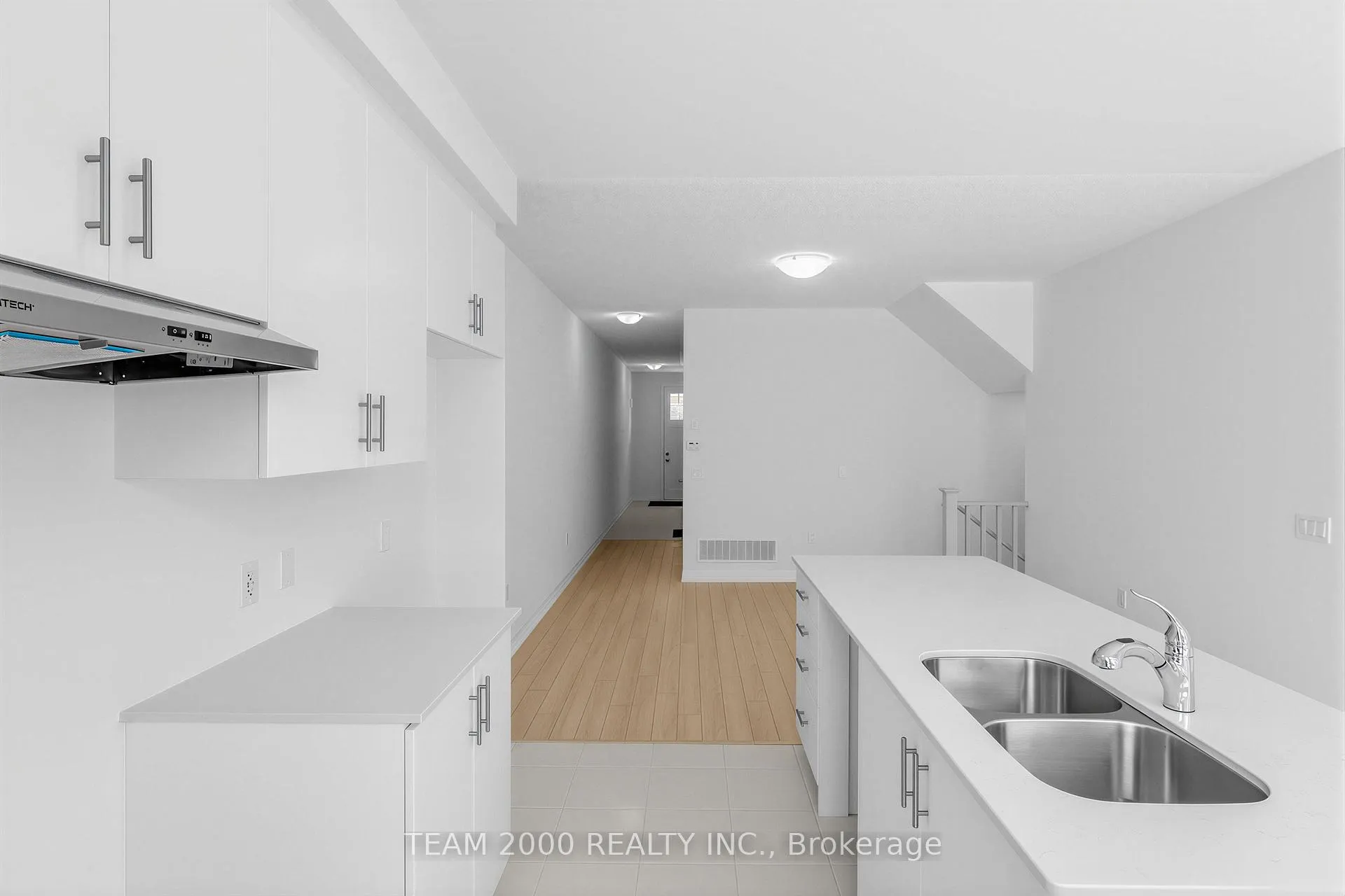 Photo 17 of Unit 30, 474 Provident Way, Hamilton, Mount Hope — HOMEH