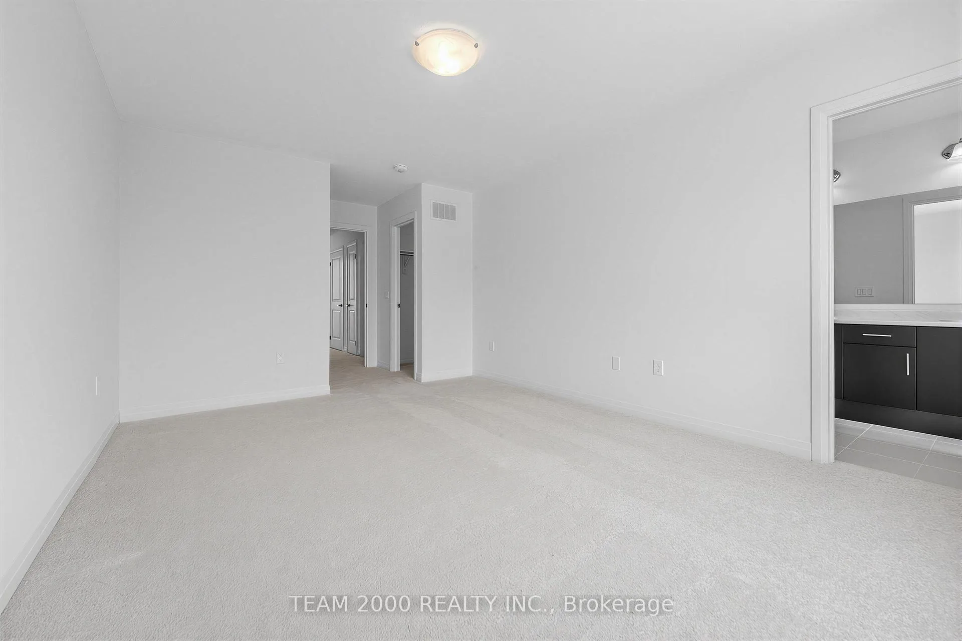 Photo 26 of Unit 30, 474 Provident Way, Hamilton, Mount Hope — HOMEH