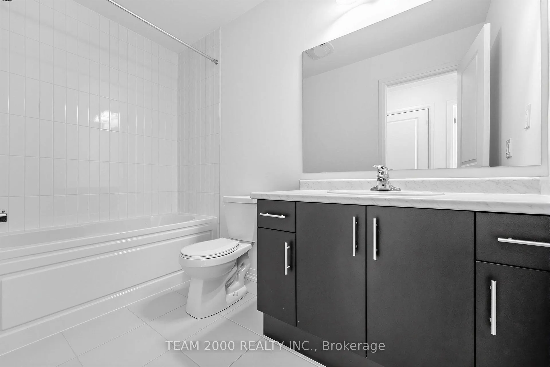 Photo 35 of Unit 30, 474 Provident Way, Hamilton, Mount Hope — HOMEH