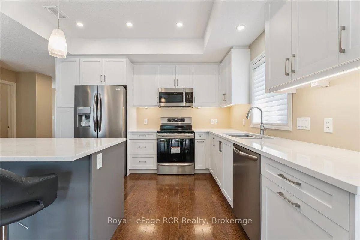 Photo 14 of 1302 14th Avenue E, Owen Sound — HOMEH
