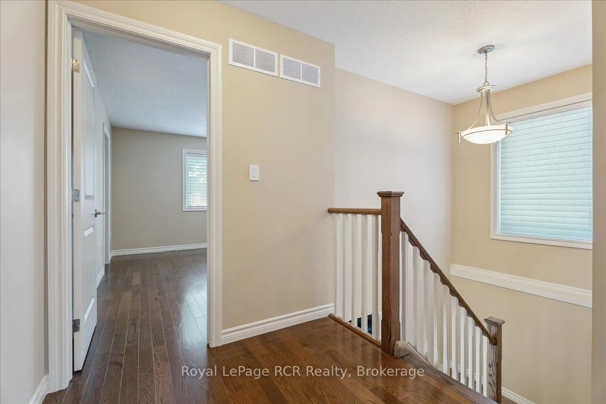 Photo 22 of 1302 14th Avenue E, Owen Sound — HOMEH