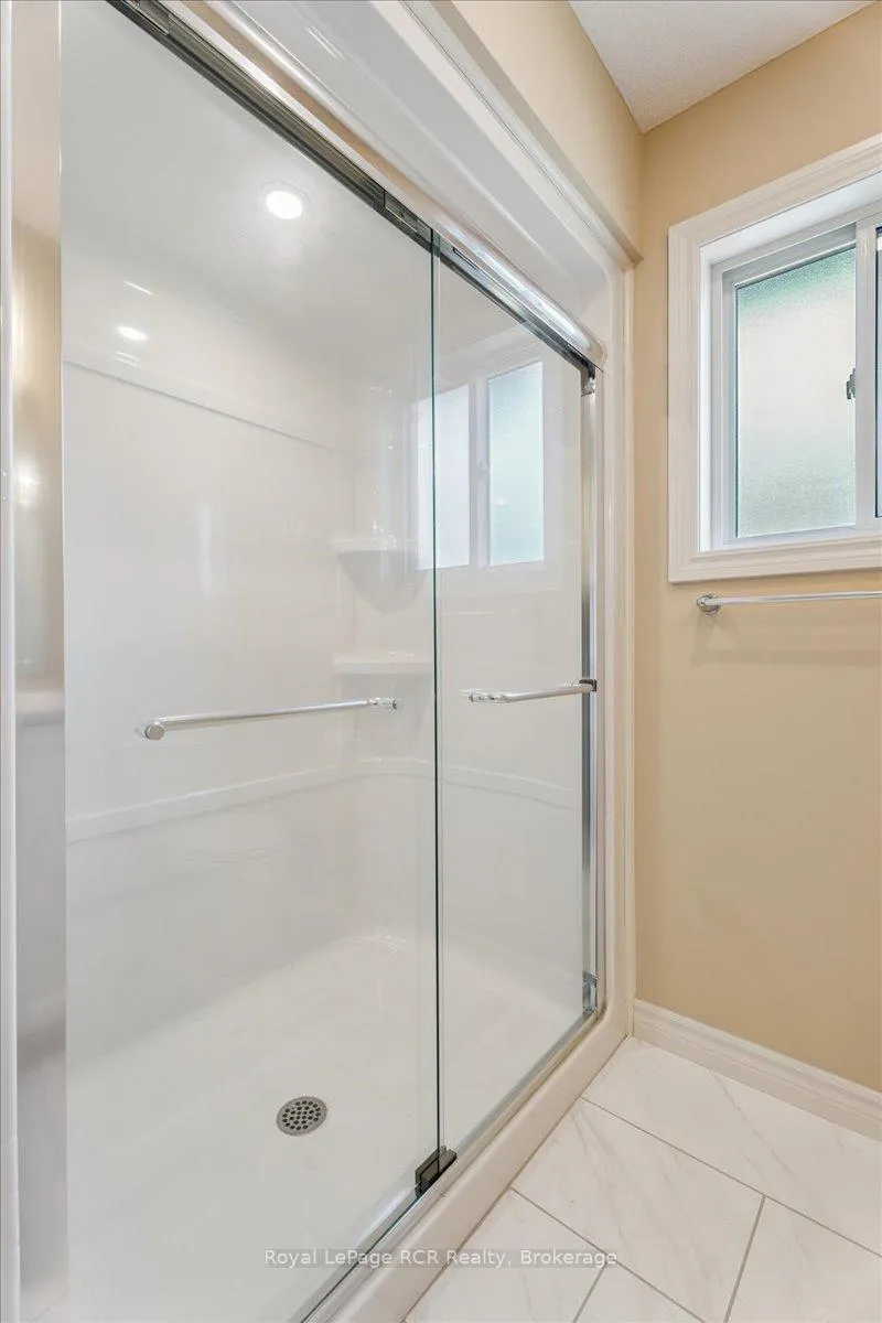 Photo 28 of 1302 14th Avenue E, Owen Sound — HOMEH
