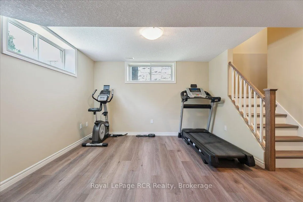 Photo 39 of 1302 14th Avenue E, Owen Sound — HOMEH