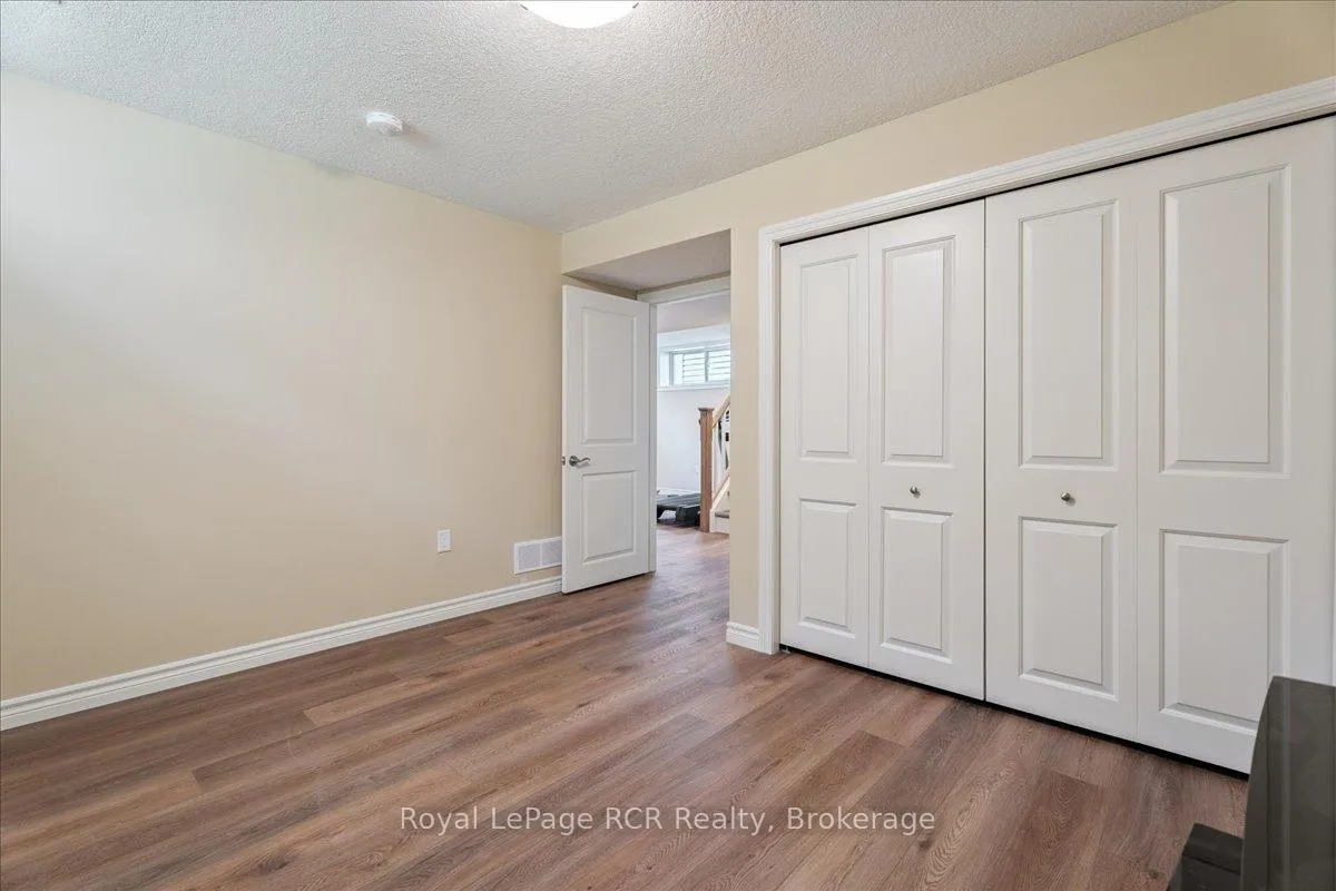 Photo 45 of 1302 14th Avenue E, Owen Sound — HOMEH