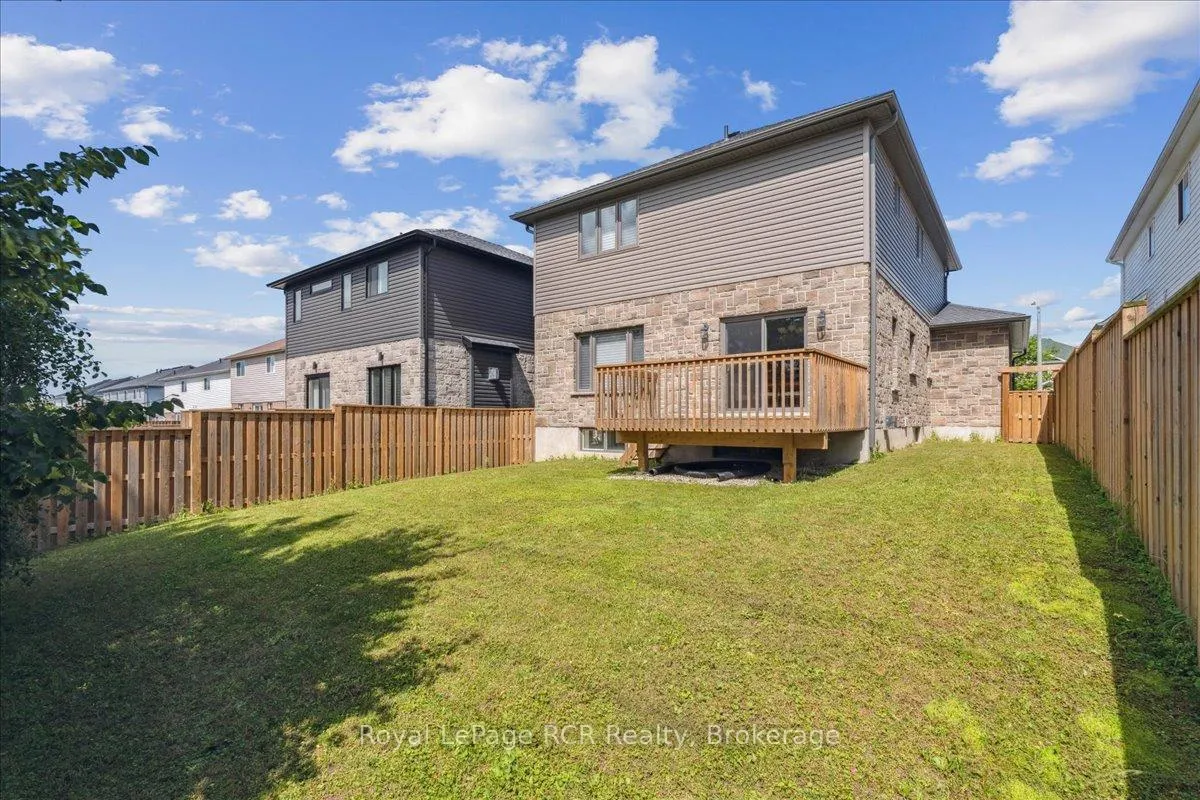 Photo 46 of 1302 14th Avenue E, Owen Sound — HOMEH