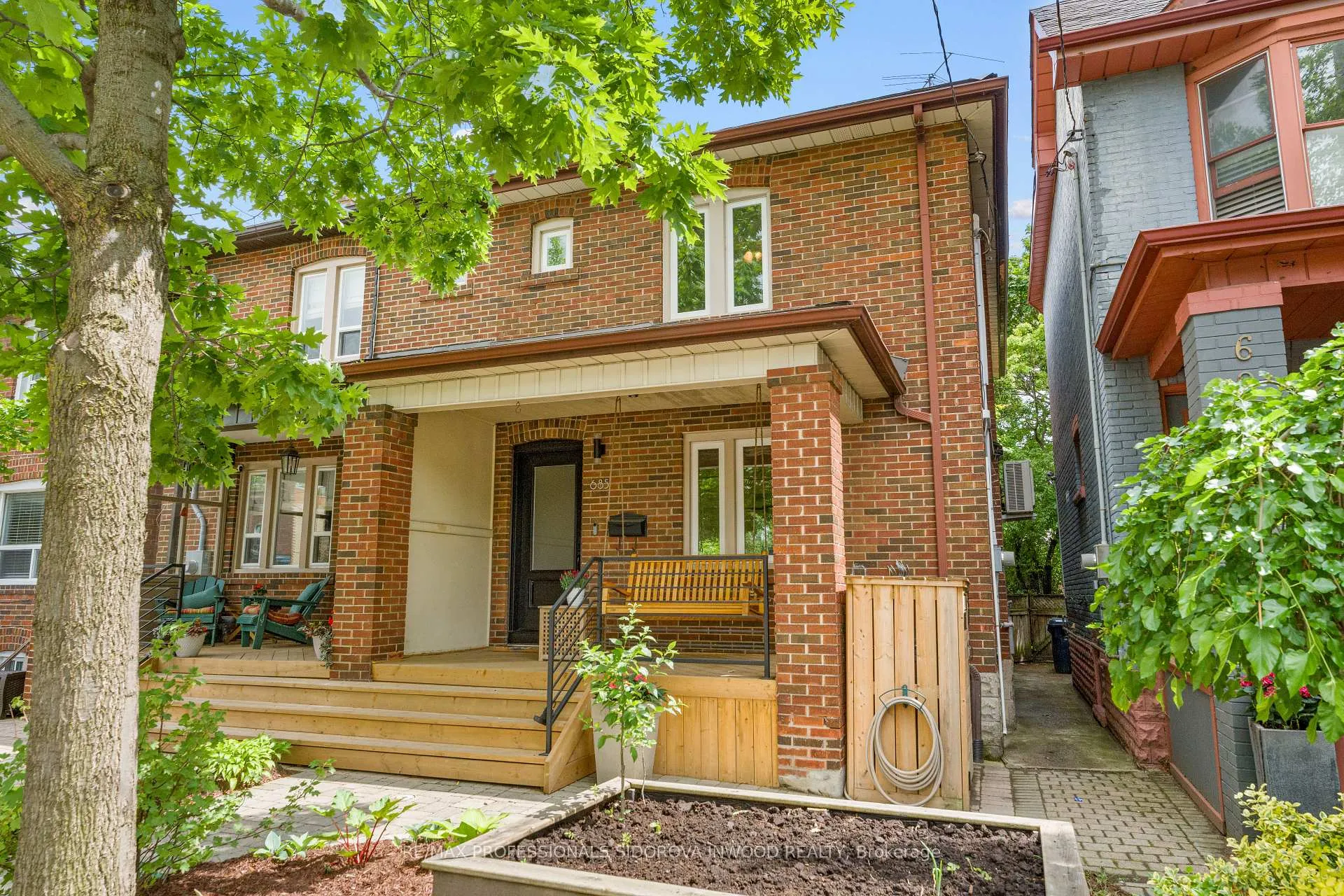 Photo 1 of 685 Annette Street, Toronto, Runnymede-Bloor West Village — HOMEH