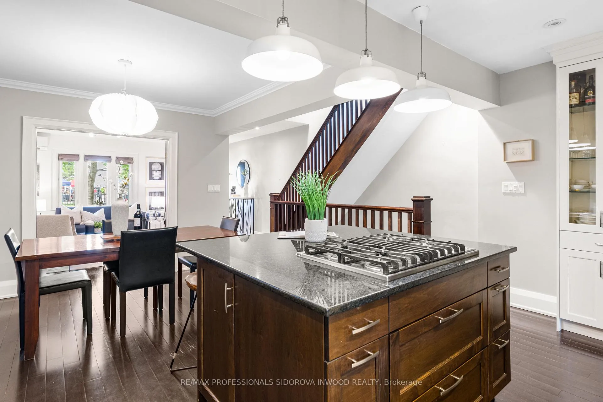 Photo 7 of 685 Annette Street, Toronto, Runnymede-Bloor West Village — HOMEH
