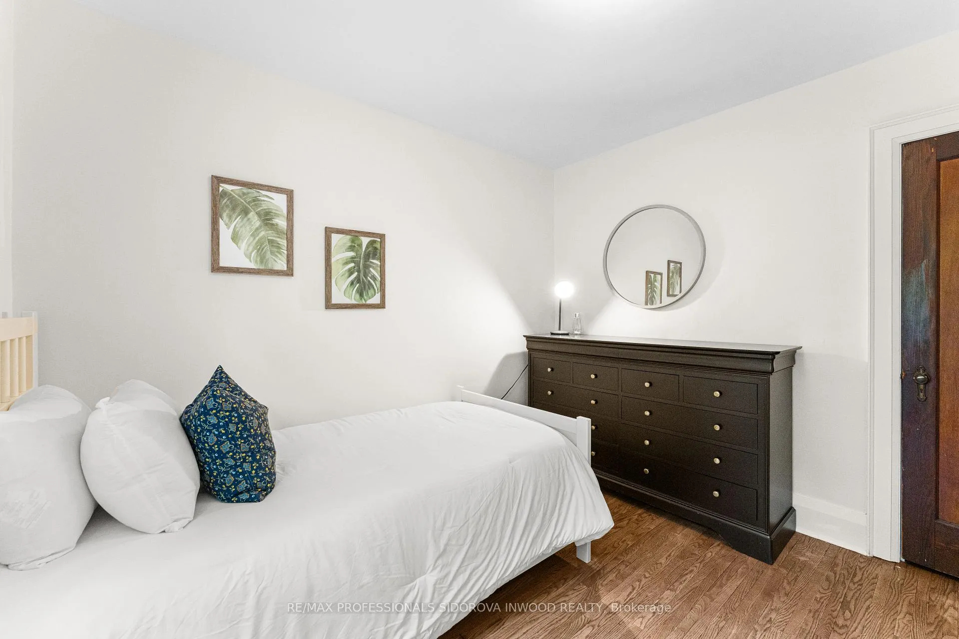 Photo 14 of 685 Annette Street, Toronto, Runnymede-Bloor West Village — HOMEH