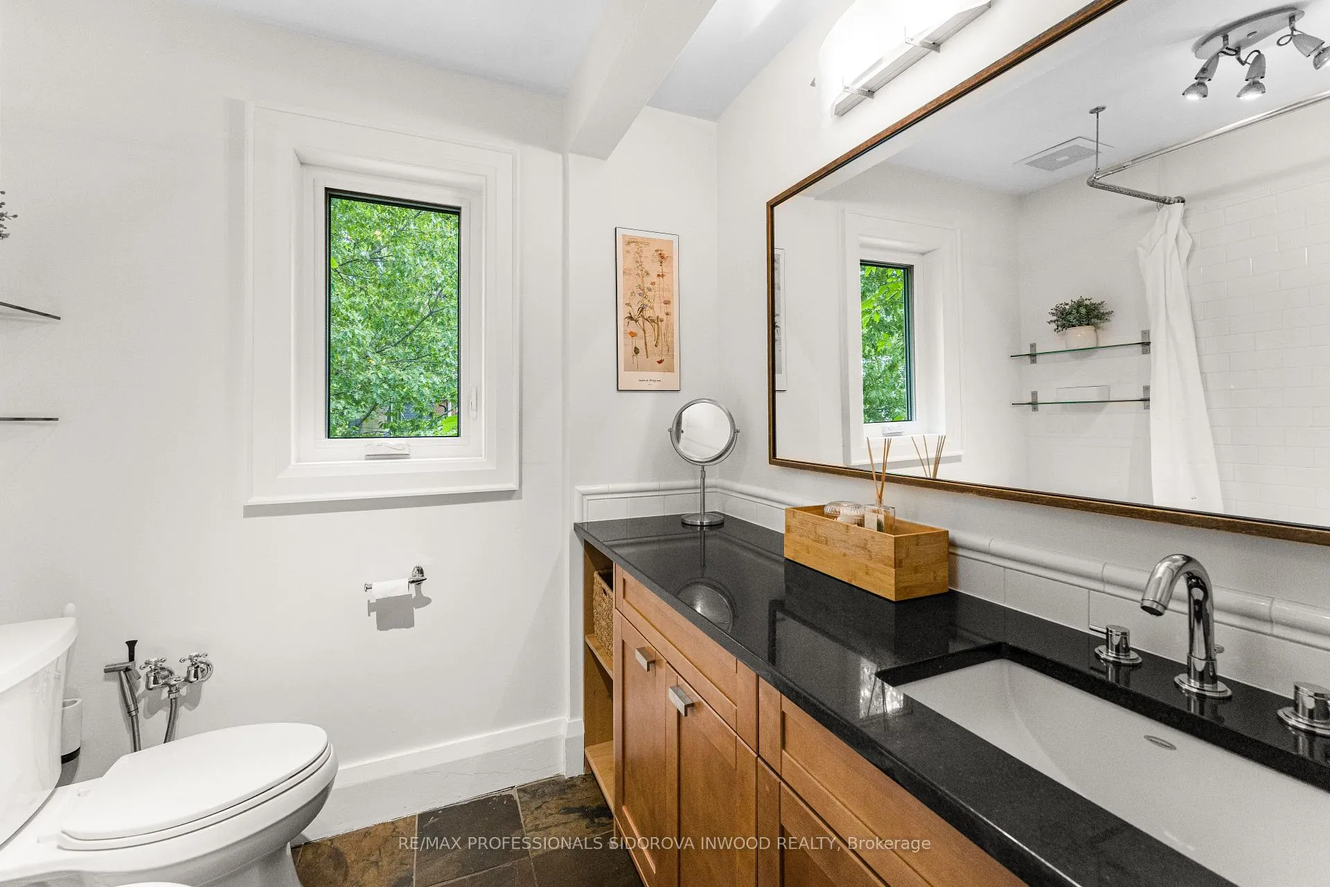 Photo 18 of 685 Annette Street, Toronto, Runnymede-Bloor West Village — HOMEH