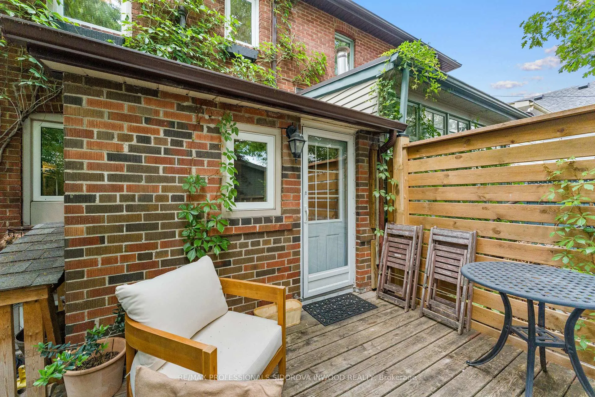 Photo 31 of 685 Annette Street, Toronto, Runnymede-Bloor West Village — HOMEH