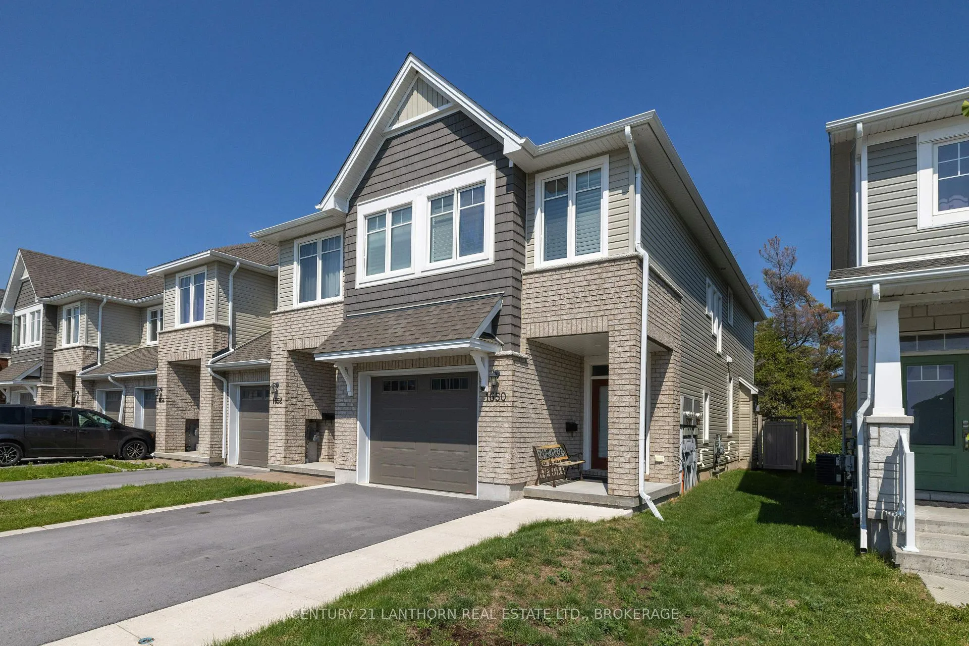 Photo 2 of 1650 Tenley Drive, Kingston, City Northwest — HOMEH
