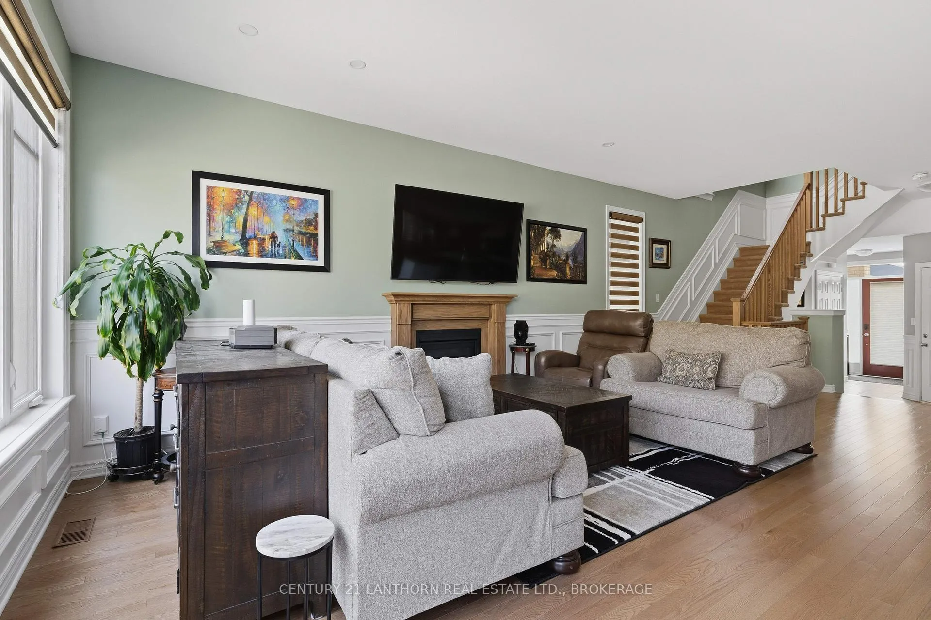 Photo 19 of 1650 Tenley Drive, Kingston, City Northwest — HOMEH
