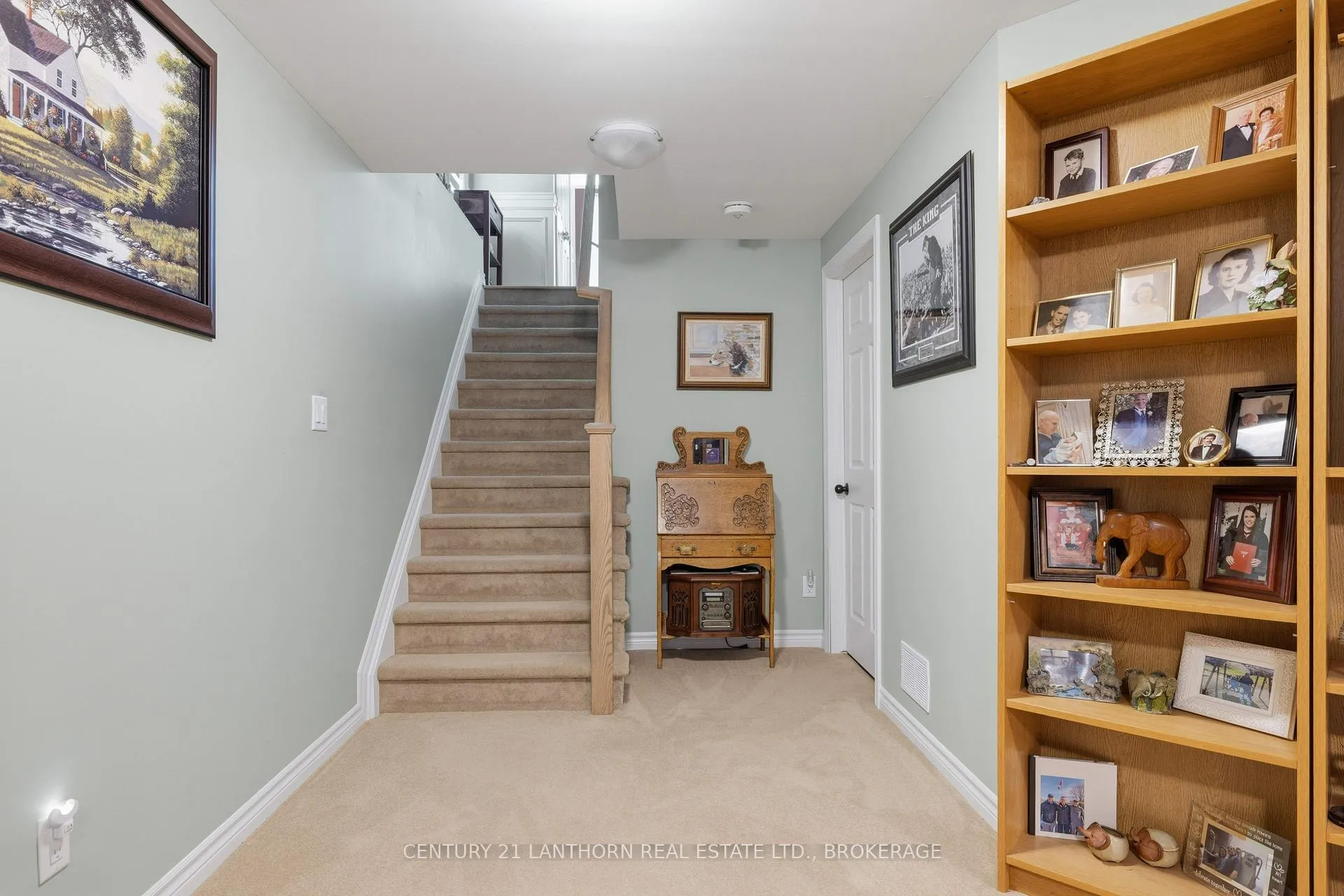 Photo 36 of 1650 Tenley Drive, Kingston, City Northwest — HOMEH