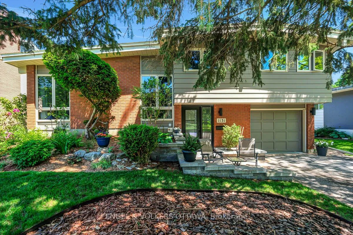 Front of 1131 Cameo Drive