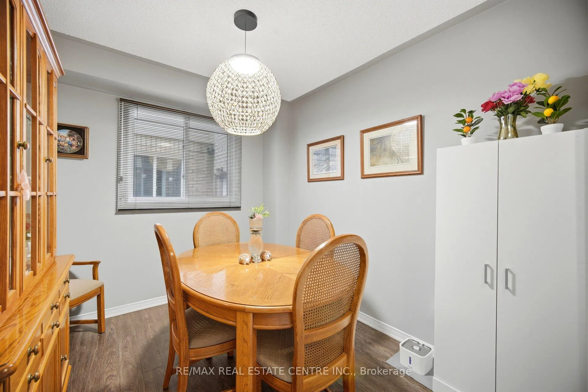 Photo 12 of 6 Ashbrook Way, Brampton, Fletcher's West — HOMEH