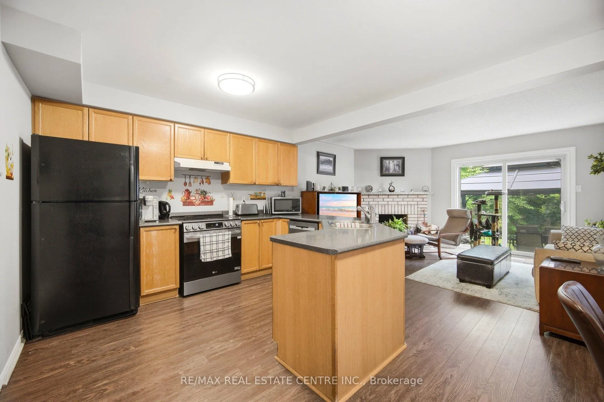 Photo 20 of 6 Ashbrook Way, Brampton, Fletcher's West — HOMEH