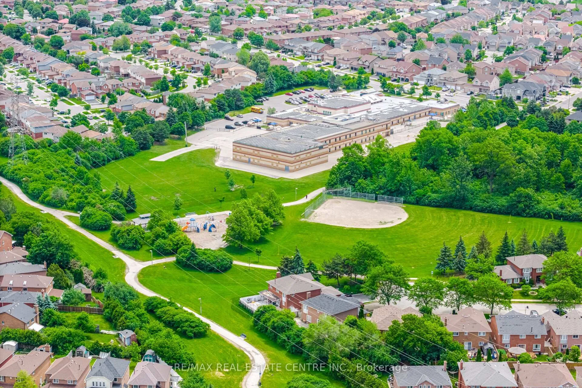 Photo 49 of 6 Ashbrook Way, Brampton, Fletcher's West — HOMEH