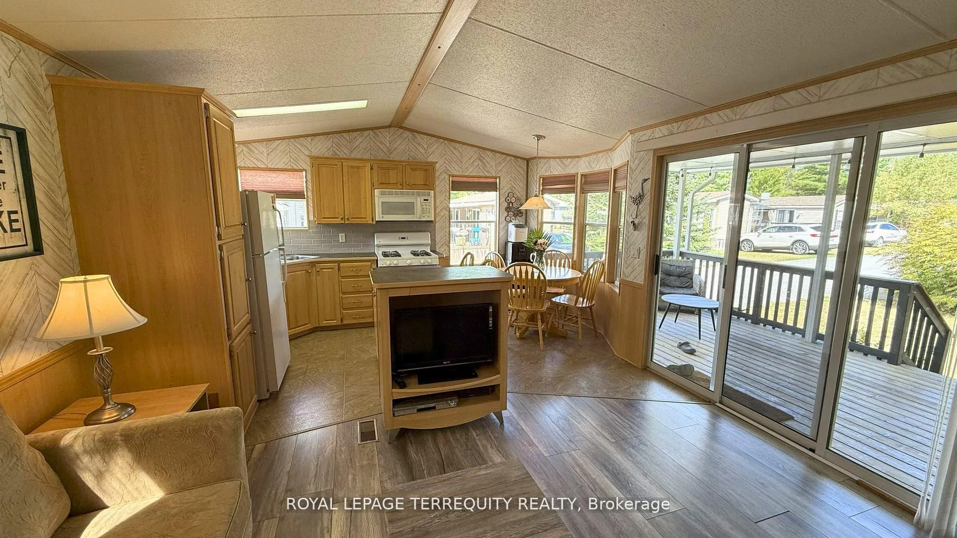 Photo 8 of 328 Rockview, Selwyn — HOMEH