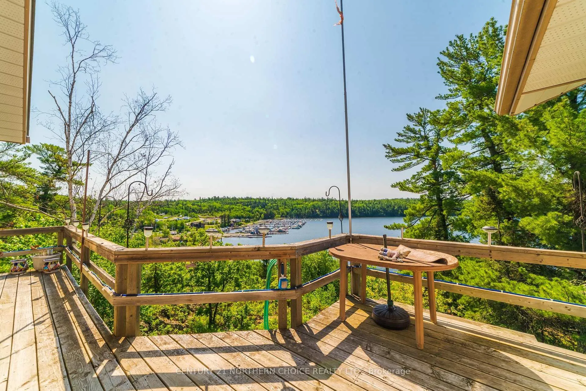 Photo 22 of 44 Bigstone Bay Lodge, Kenora Remote Area, Lake of the Woods North — HOMEH