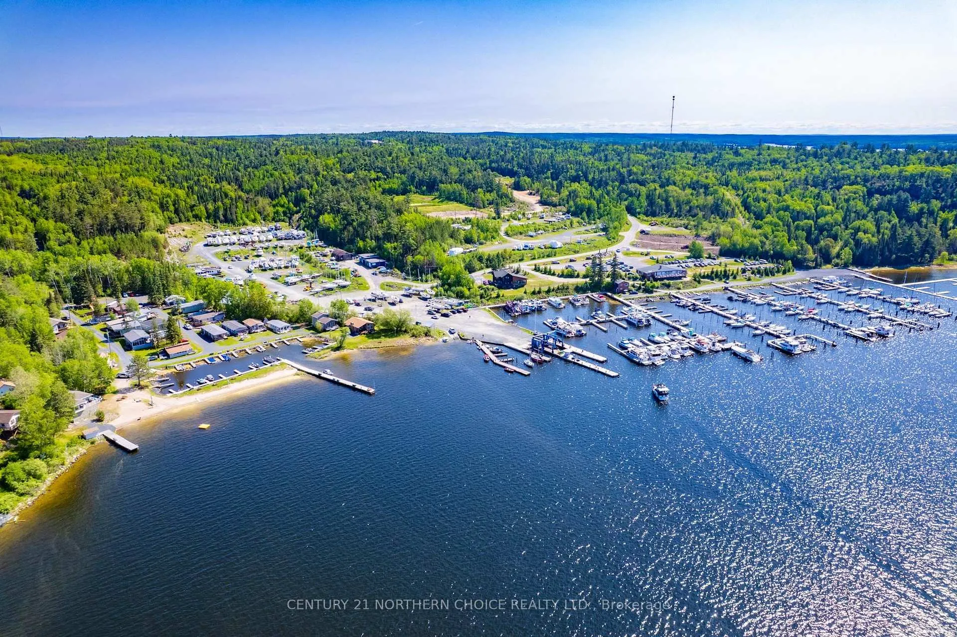 Photo 31 of 44 Bigstone Bay Lodge, Kenora Remote Area, Lake of the Woods North — HOMEH