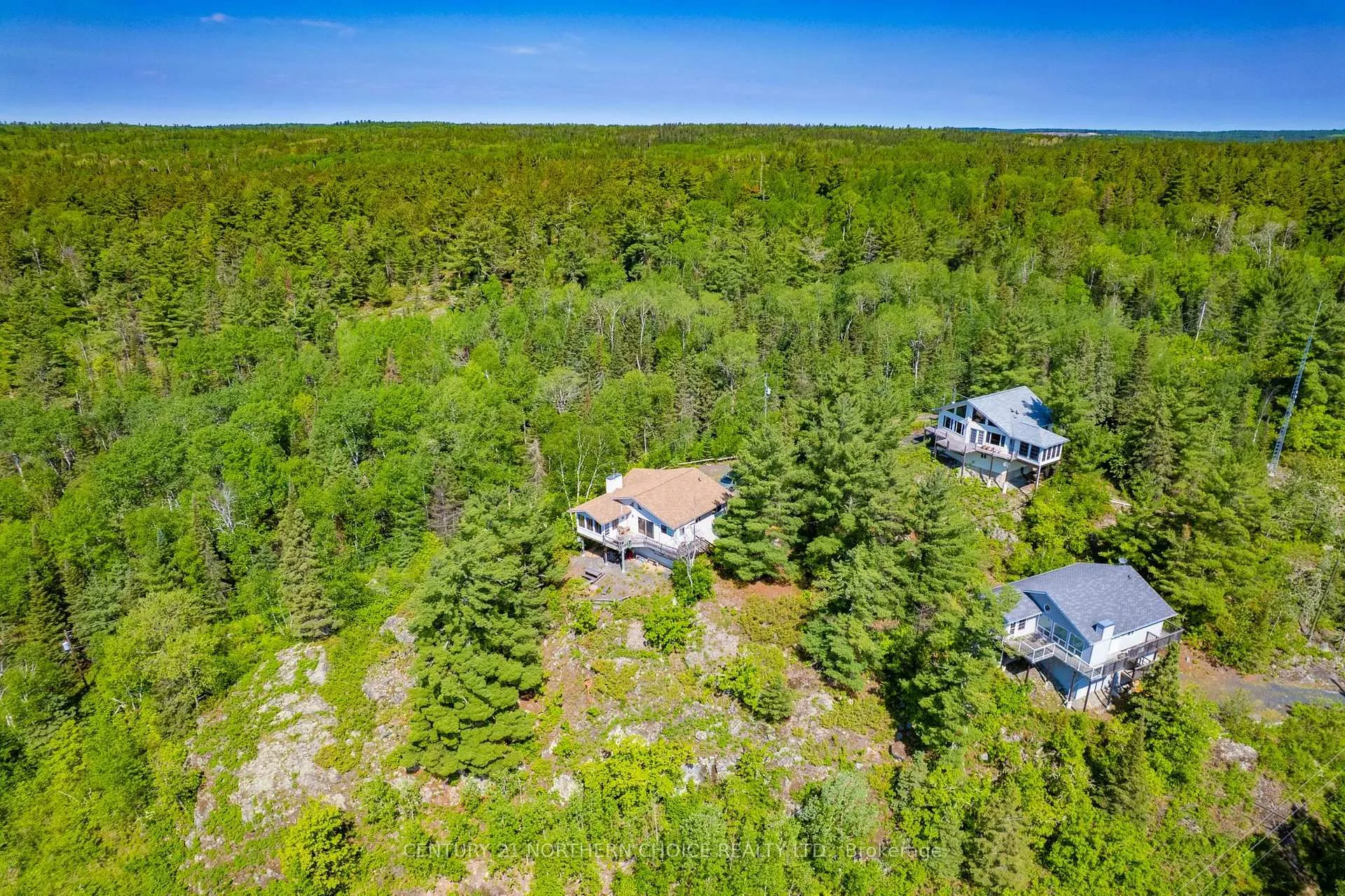 Photo 37 of 44 Bigstone Bay Lodge, Kenora Remote Area, Lake of the Woods North — HOMEH