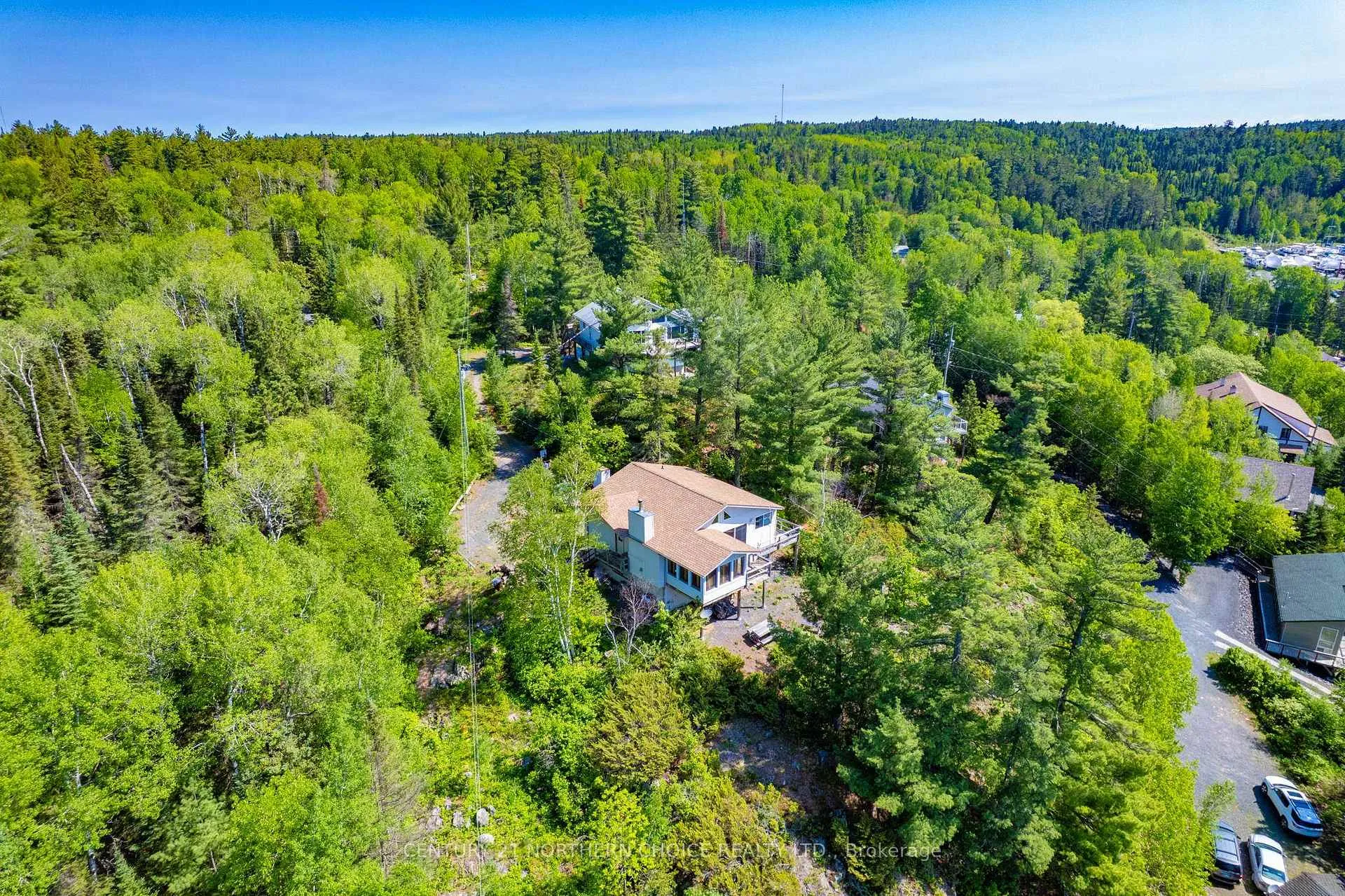 Photo 38 of 44 Bigstone Bay Lodge, Kenora Remote Area, Lake of the Woods North — HOMEH