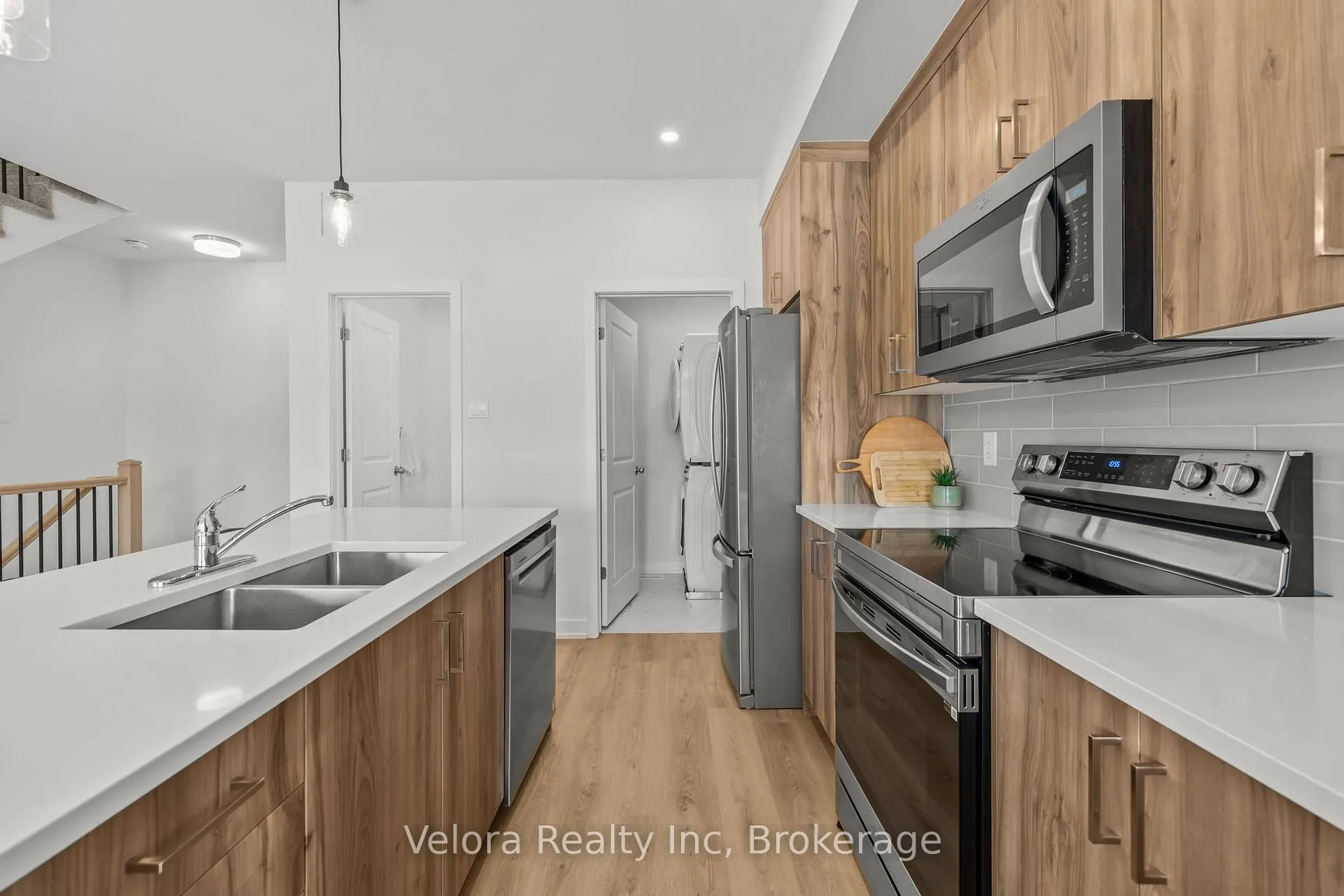 Photo 8 of 1224 Cope Drive, Ottawa, Stittsville (South) — HOMEH