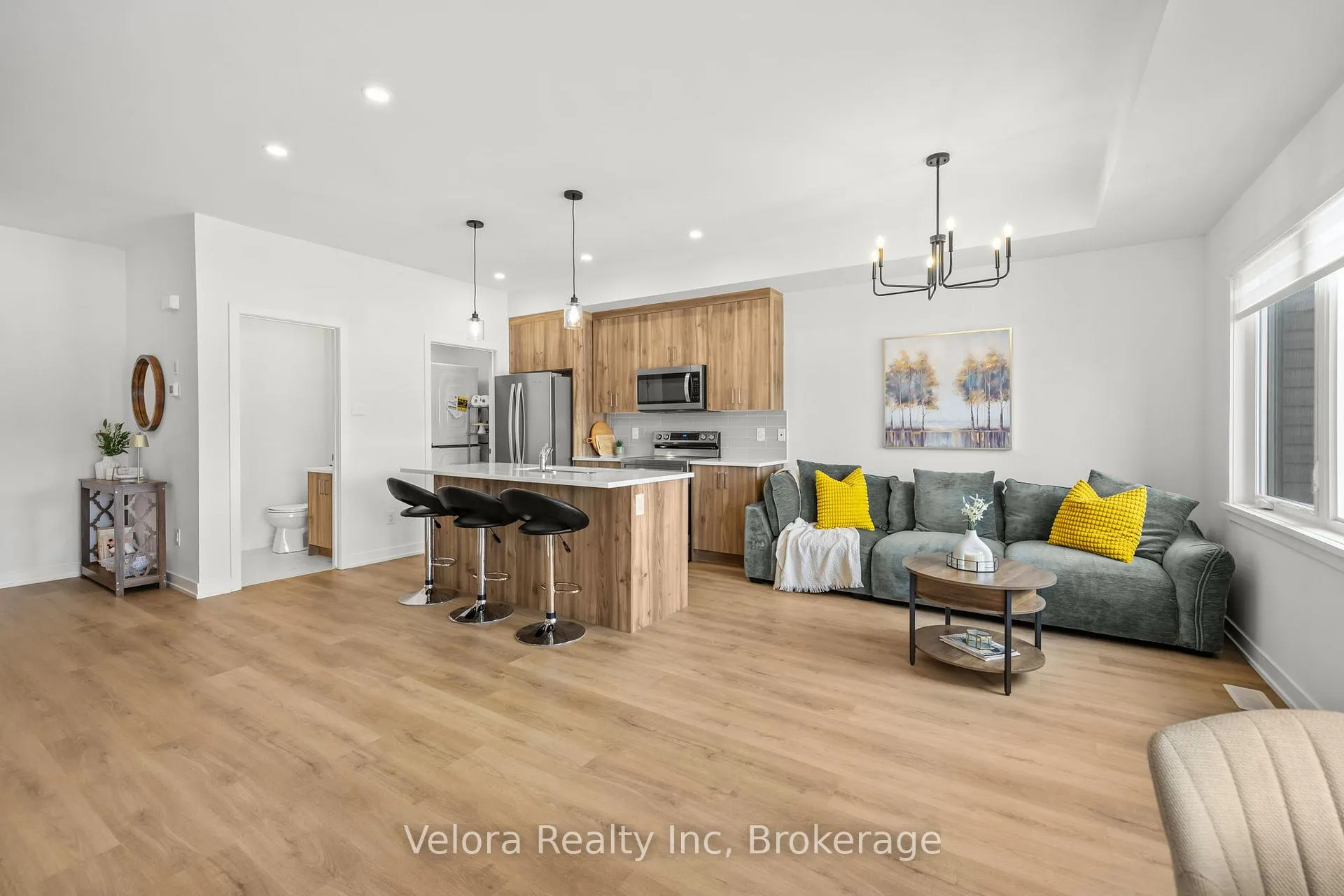 Photo 13 of 1224 Cope Drive, Ottawa, Stittsville (South) — HOMEH